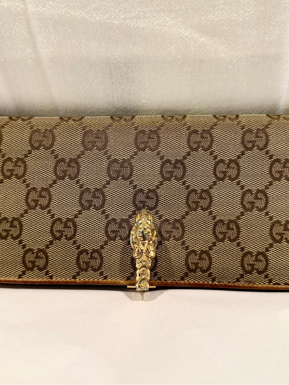 Authentic Gucci Beige GG Canvas and Leather Dragon Head Flap Wallet